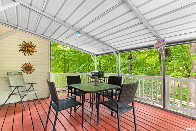 214 MATHENY Road, East Peoria, IL 61611