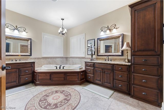 8550 Drummond Drive NW, Massillon, OH 44646