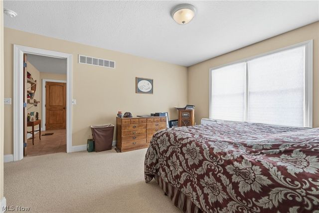 8550 Drummond Drive NW, Massillon, OH 44646