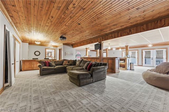 8550 Drummond Drive NW, Massillon, OH 44646