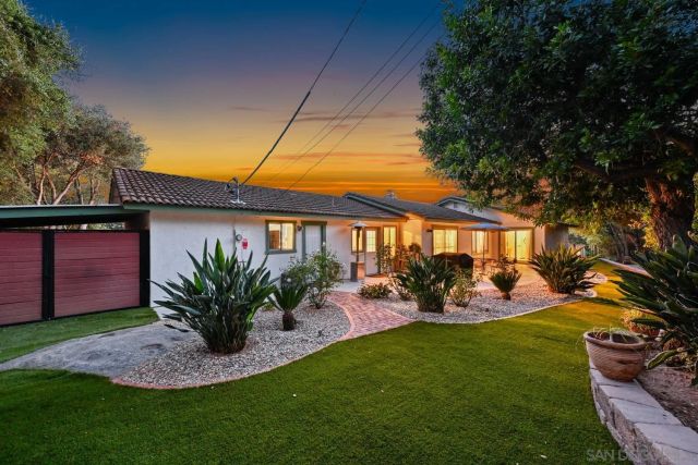 2826 Calle De Malibu, Escondido, CA 92029