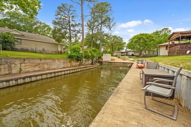 1505 Kanakoa Drive S, Tool, TX 75143