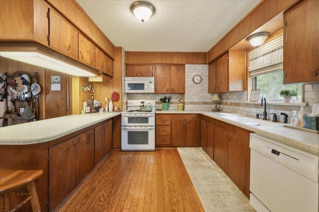 1505 Kanakoa Drive S, Tool, TX 75143