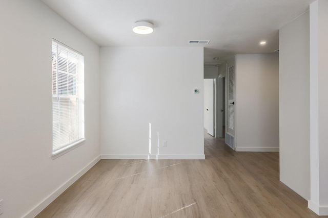 902 Jessie ST B, Austin, TX 78704