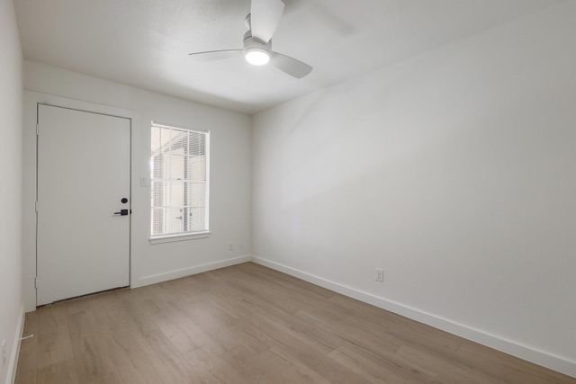 902 Jessie ST B, Austin, TX 78704