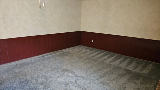2705 Creekview Drive, Arlington, TX 76016