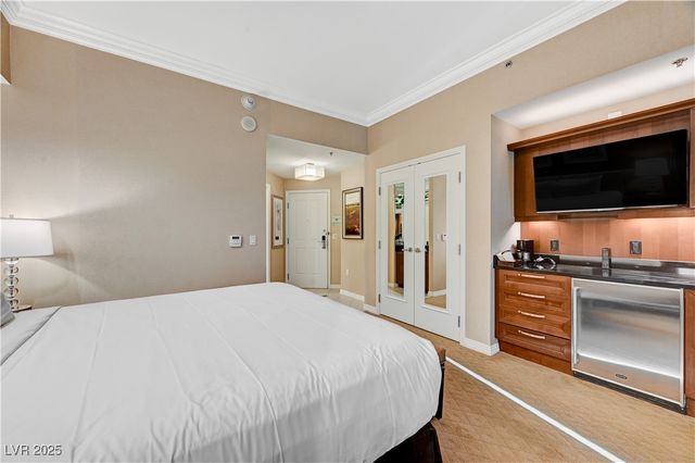 125 East Harmon Avenue 3418, Las Vegas, NV 89109