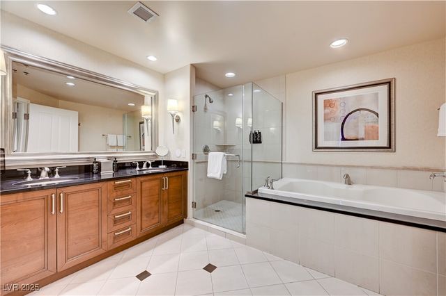 125 East Harmon Avenue 3418, Las Vegas, NV 89109