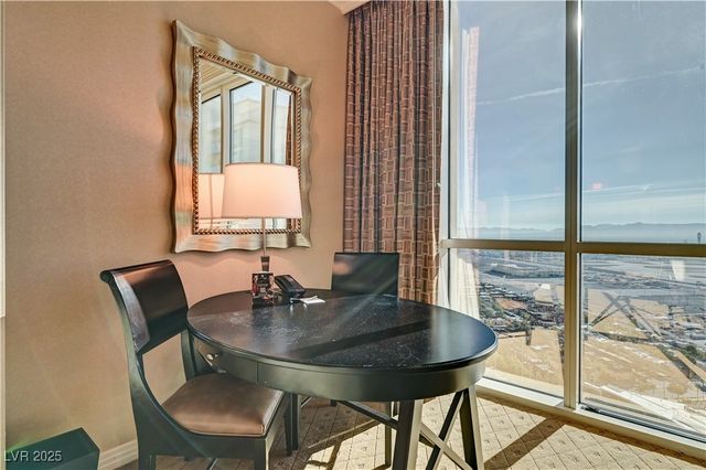 125 East Harmon Avenue 3418, Las Vegas, NV 89109