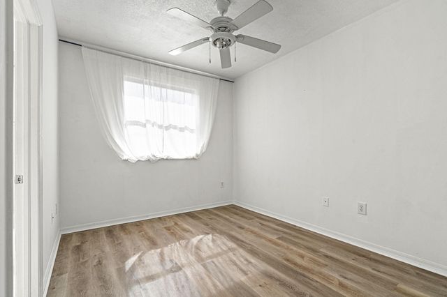 8520 NW 139th Terrace 1602, Miami Lakes, FL 33016