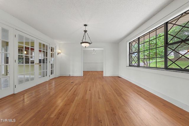 1417 Upland Avenue, Greeneville, TN 37743