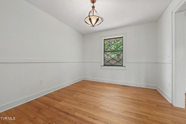 1417 Upland Avenue, Greeneville, TN 37743