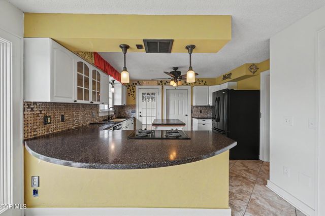 1417 Upland Avenue, Greeneville, TN 37743