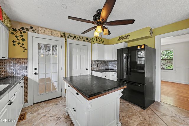 1417 Upland Avenue, Greeneville, TN 37743