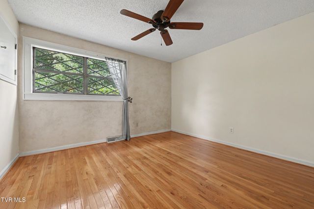 1417 Upland Avenue, Greeneville, TN 37743