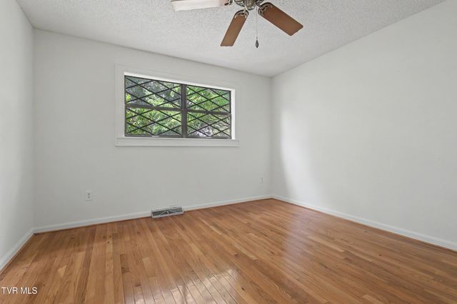 1417 Upland Avenue, Greeneville, TN 37743