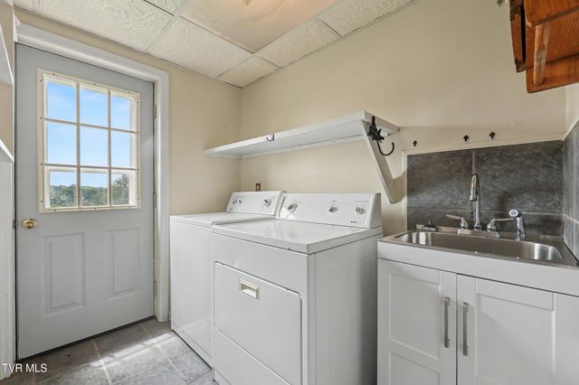 1417 Upland Avenue, Greeneville, TN 37743