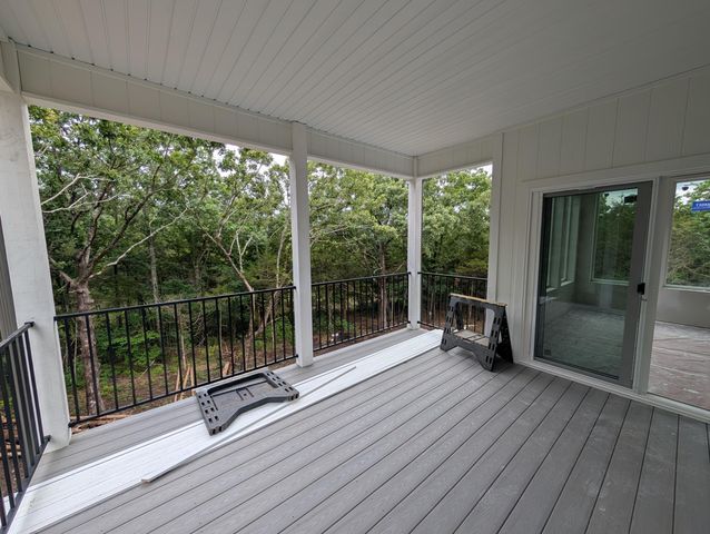 259 Bay View Drive, Hollister, MO 65672