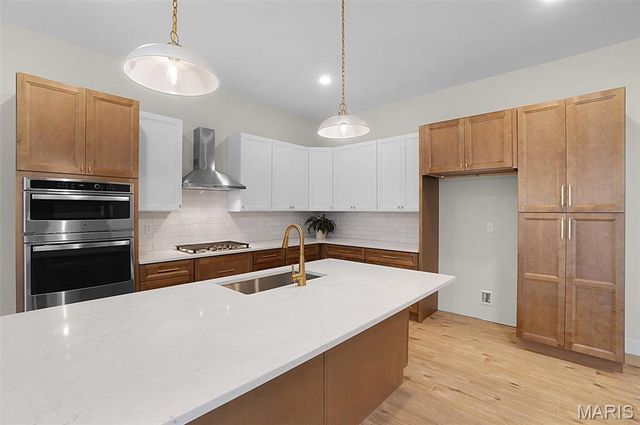 2425 Fiddler's Close Road 107 STB, Washington, MO 63090