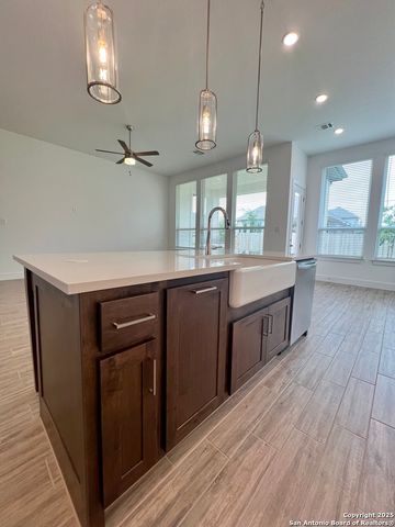 12431 Lanthimos, San Antonio, TX 78254