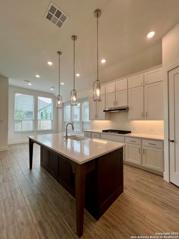 12431 Lanthimos, San Antonio, TX 78254