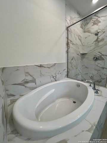 12431 Lanthimos, San Antonio, TX 78254