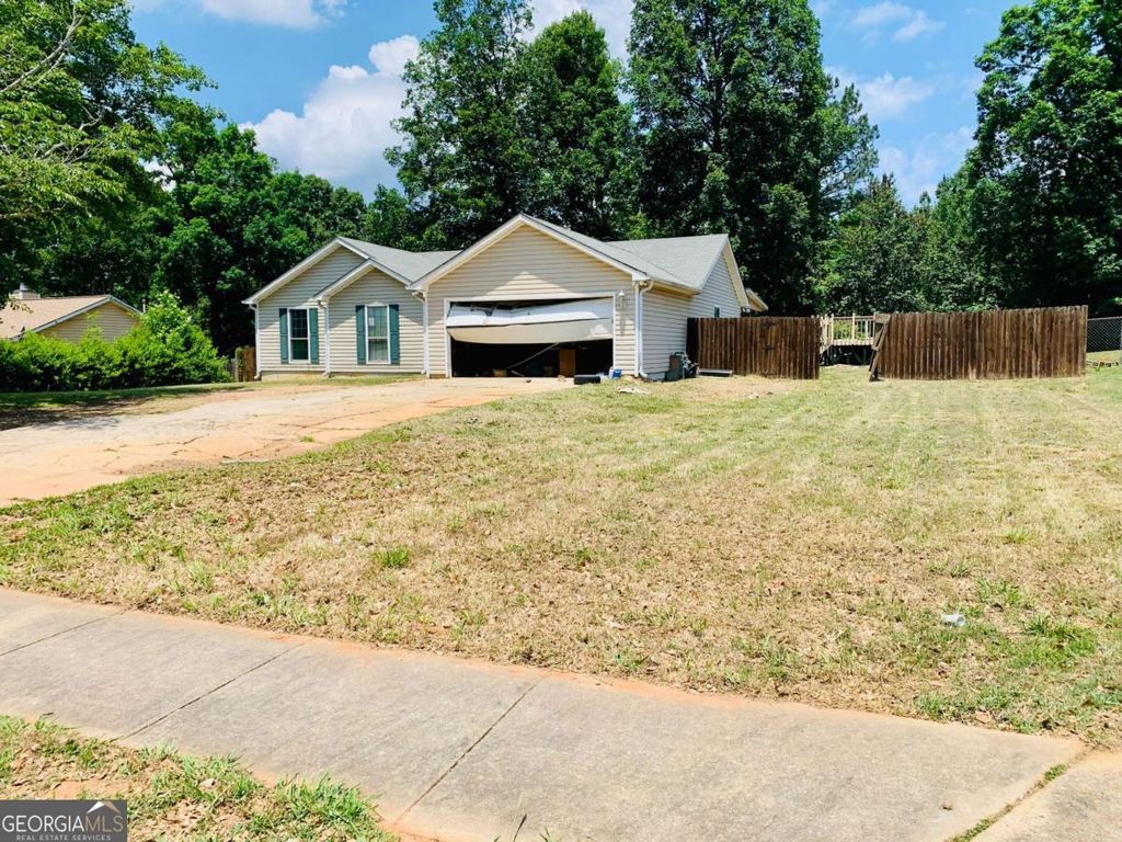 236 Northbridge Drive, Stockbridge, GA 30281