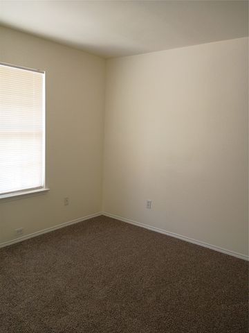 218 Jacob Court, Glenn Heights, TX 75154