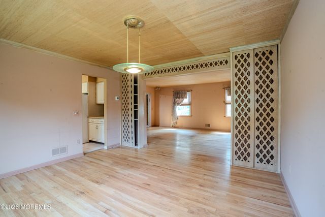 3308 Evergreen Lane, South Plainfield, NJ 07080