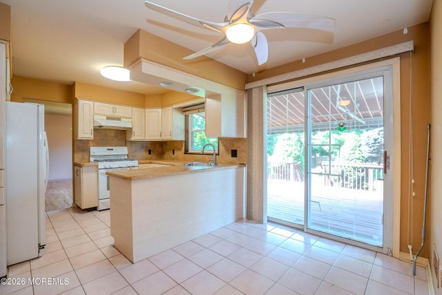 3308 Evergreen Lane, South Plainfield, NJ 07080