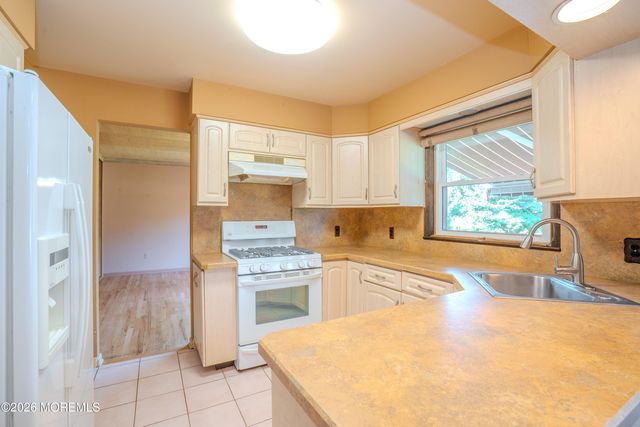 3308 Evergreen Lane, South Plainfield, NJ 07080