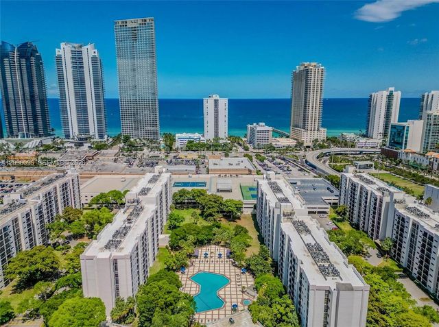 16919 N Bay Road 215, Sunny Isles Beach, FL 33160