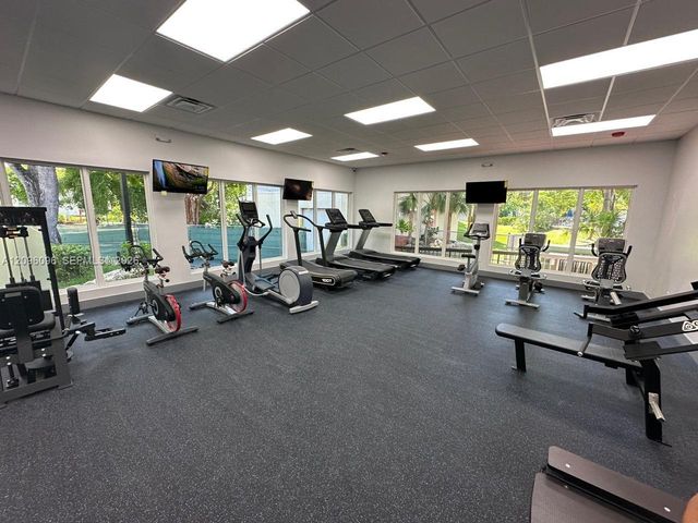 16919 N Bay Road 215, Sunny Isles Beach, FL 33160