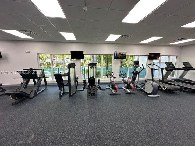 16919 N Bay Road 215, Sunny Isles Beach, FL 33160