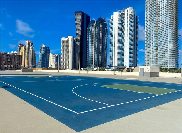 16919 N Bay Road 215, Sunny Isles Beach, FL 33160