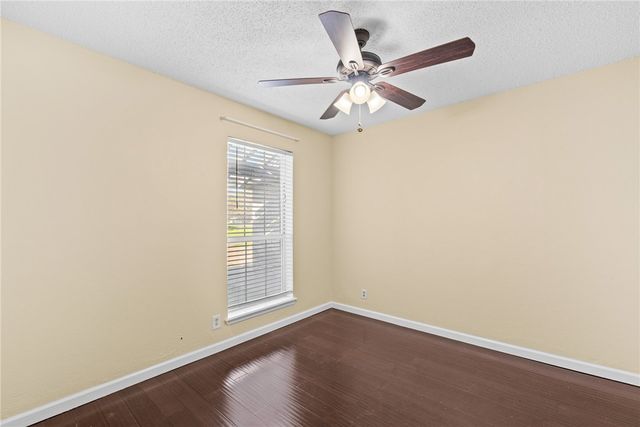 1910 Cherokee St, Corpus Christi, TX 78409