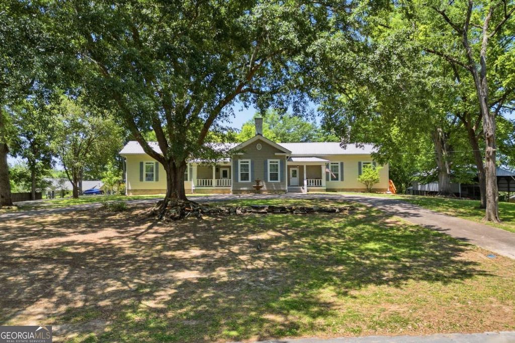 703 Forrest Avenue, Rockmart, GA 30153