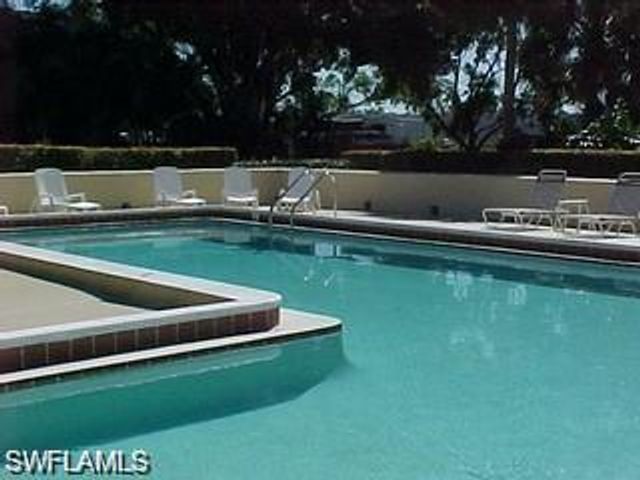 1420 Green Valley CIR 802, Naples, FL 34104