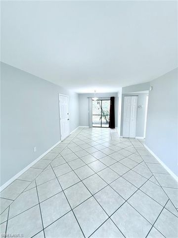 1420 Green Valley CIR 802, Naples, FL 34104