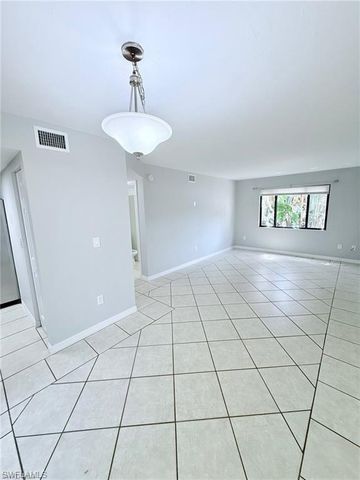 1420 Green Valley CIR 802, Naples, FL 34104