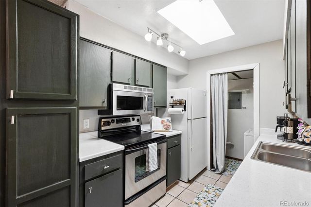 1820 Newland Court 316, Lakewood, CO 80214