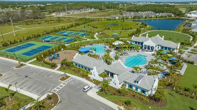 2521 STAR APPLE WAY, Sarasota, FL 34240