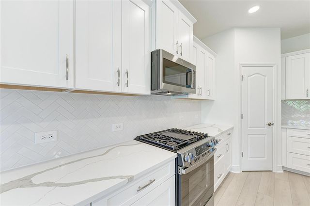 2521 STAR APPLE WAY, Sarasota, FL 34240