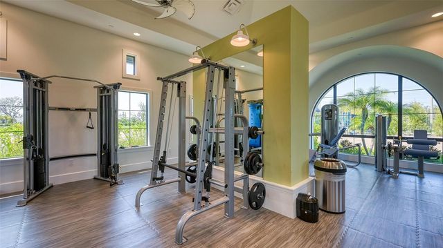 2521 STAR APPLE WAY, Sarasota, FL 34240