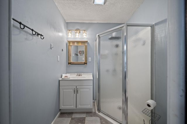 6732 London Groveport Road, Grove City, OH 43123
