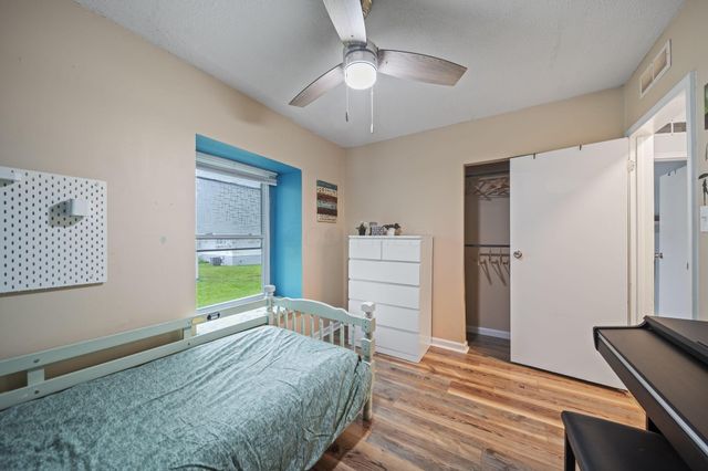 6732 London Groveport Road, Grove City, OH 43123