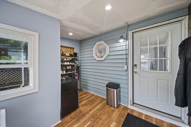 6732 London Groveport Road, Grove City, OH 43123