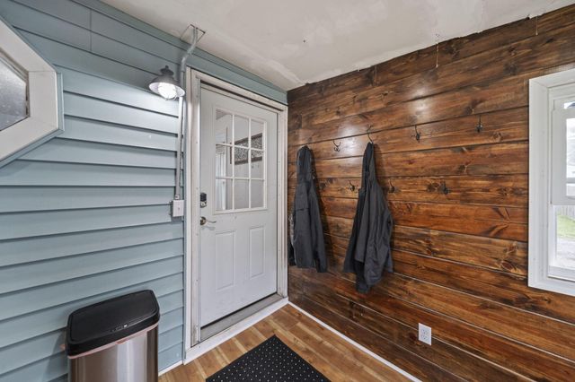 6732 London Groveport Road, Grove City, OH 43123