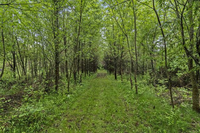 6732 London Groveport Road, Grove City, OH 43123