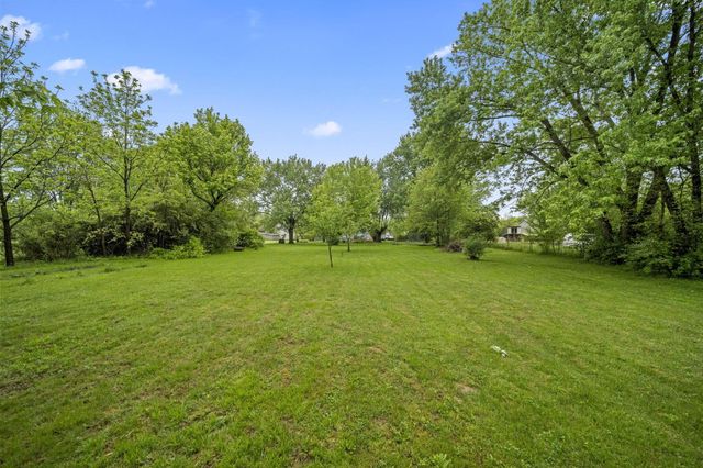 6732 London Groveport Road, Grove City, OH 43123
